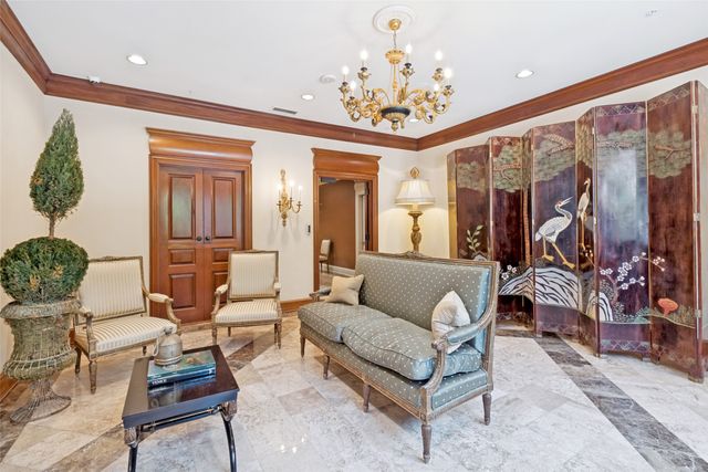 2848 Woodside Street 7D, Dallas, TX 75204