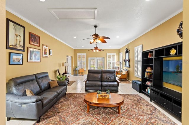 1202 W CORAL STREET, Tampa, FL 33602