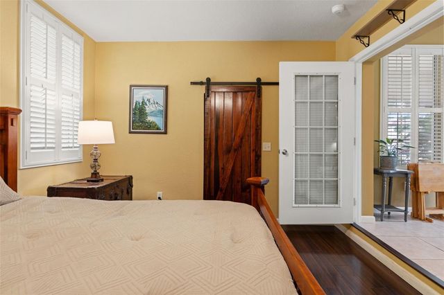 1202 W CORAL STREET, Tampa, FL 33602