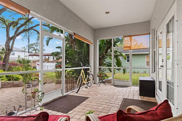 1202 W CORAL STREET, Tampa, FL 33602