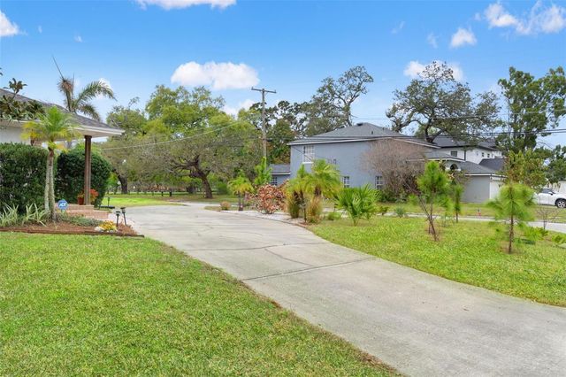 1202 W CORAL STREET, Tampa, FL 33602