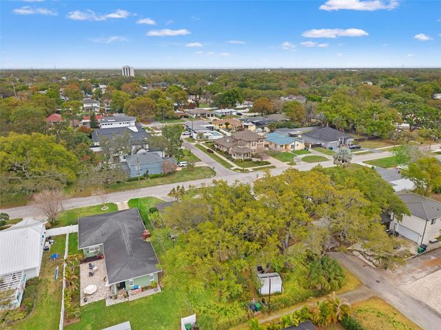 1202 W CORAL STREET, Tampa, FL 33602