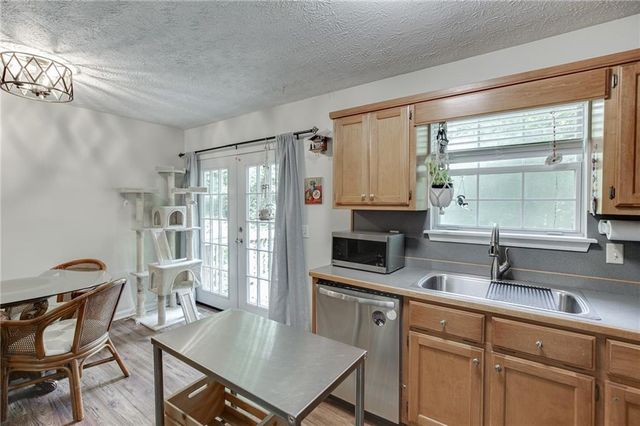 9420 Manor Lane, Gainesville, GA 30506