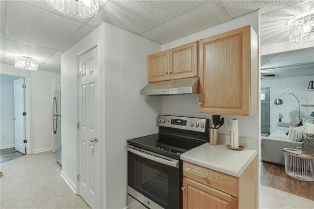 9420 Manor Lane, Gainesville, GA 30506