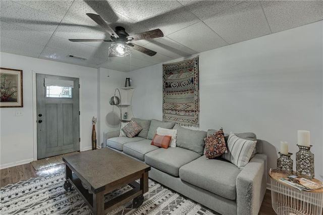 9420 Manor Lane, Gainesville, GA 30506