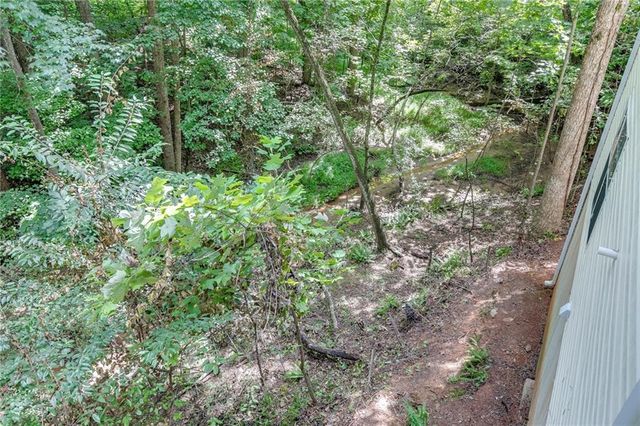 9420 Manor Lane, Gainesville, GA 30506