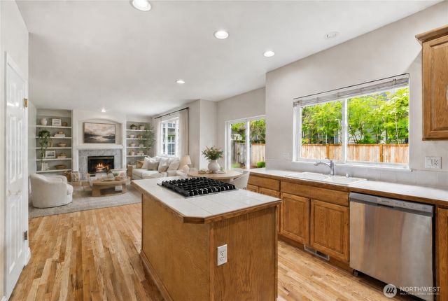 18636 172nd Place SE, Renton, WA 98058