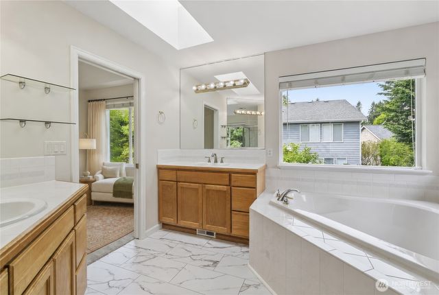 18636 172nd Place SE, Renton, WA 98058