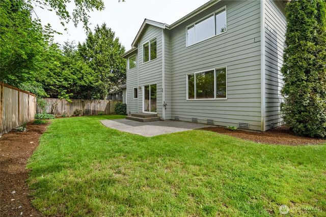 18636 172nd Place SE, Renton, WA 98058