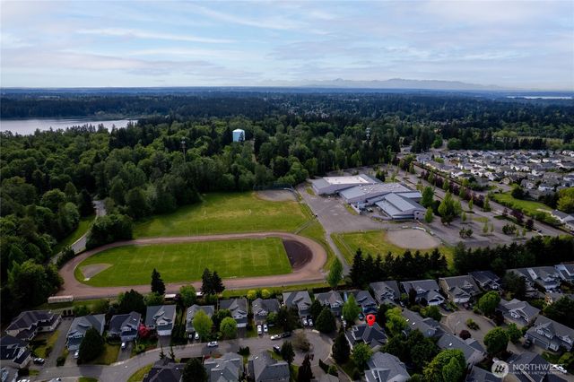 18636 172nd Place SE, Renton, WA 98058