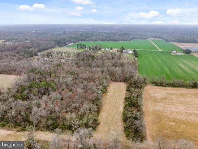 482 ALMOND RD, Pittsgrove, NJ 08318