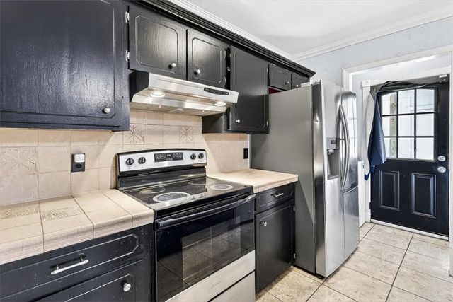 4049 Ogrady Dr, Corpus Christi, TX 78413