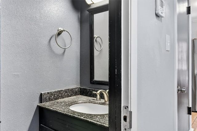 4049 Ogrady Dr, Corpus Christi, TX 78413