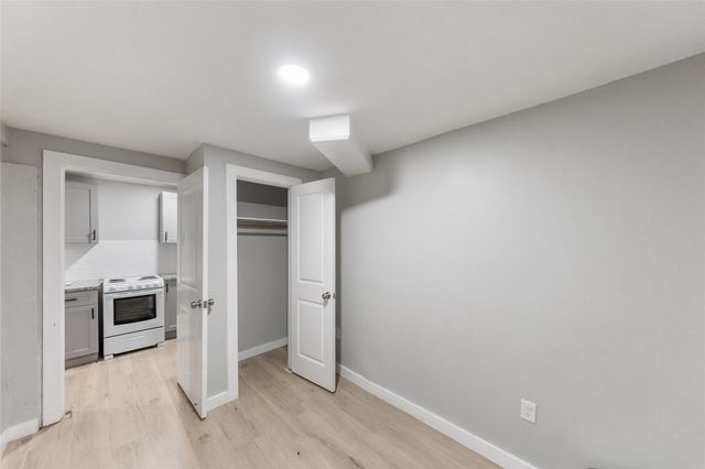 213 Caplin Street, Houston, TX 77022