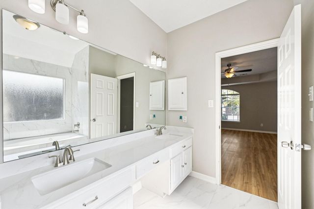 2130 Autumn Fern Drive, Katy, TX 77450