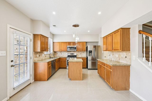 2130 Autumn Fern Drive, Katy, TX 77450