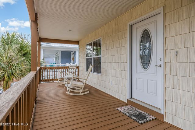 335 NE 43rd Street, Oak Island, NC 28465