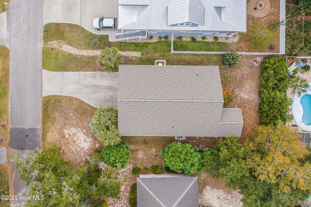 335 NE 43rd Street, Oak Island, NC 28465