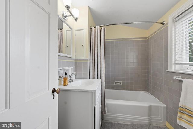 112 EDGEWOOD RD, Wilmington, DE 19803