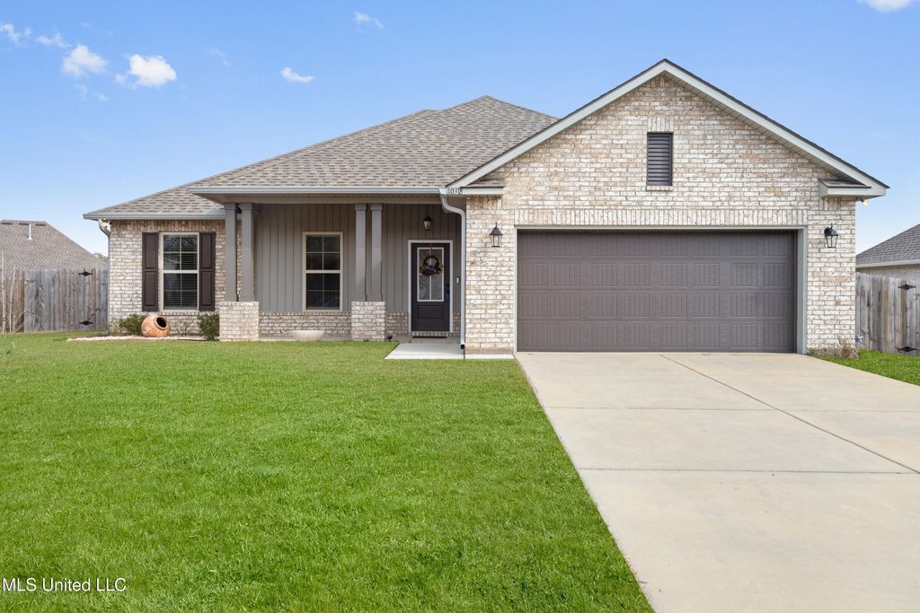 10318 Patrick Drive, Gulfport, MS 39503