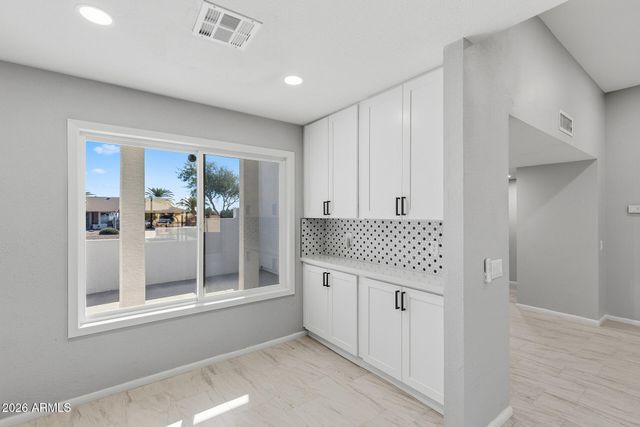 16817 N MEADOW PARK Drive, Sun City, AZ 85351