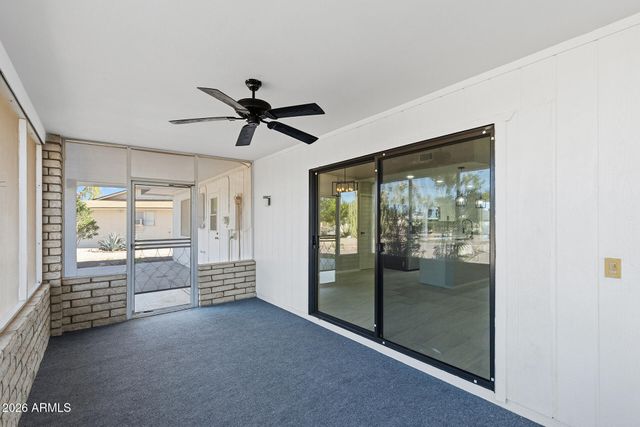 16817 N MEADOW PARK Drive, Sun City, AZ 85351