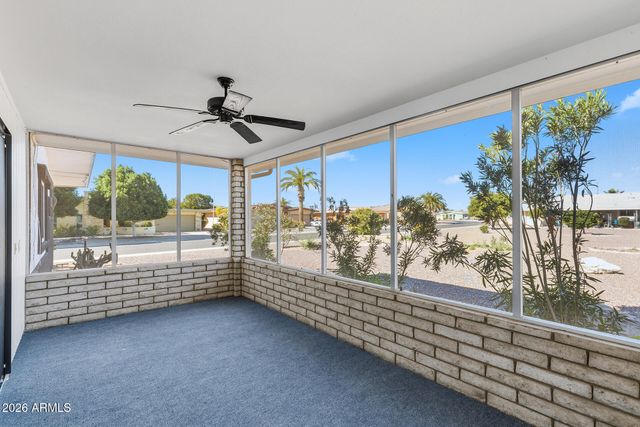 16817 N MEADOW PARK Drive, Sun City, AZ 85351