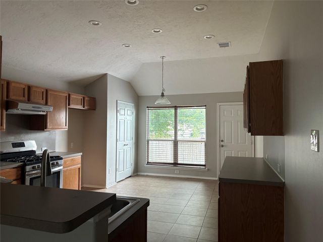 18499 Sunrise Pnes, Montgomery, TX 77316