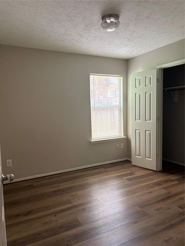 18499 Sunrise Pnes, Montgomery, TX 77316