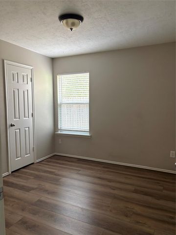 18499 Sunrise Pnes, Montgomery, TX 77316