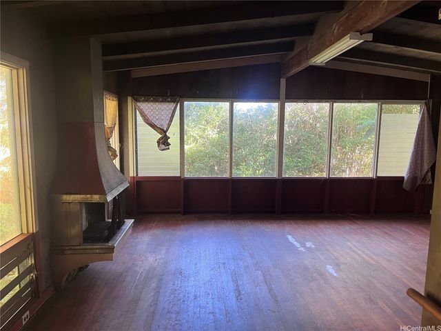 253 Hakuone Street, Wahiawa, HI 96786