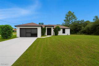 2701 E 18th ST, Lehigh Acres, FL 33972