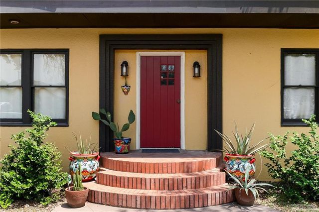 902 N 15th Street, Mcallen, TX 78501