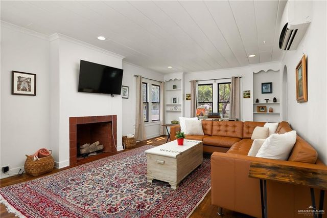 902 N 15th Street, Mcallen, TX 78501