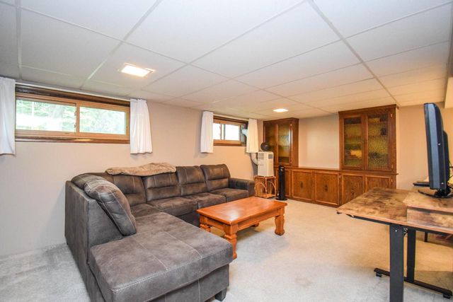 836 S 95th STREET, West Allis, WI 53214