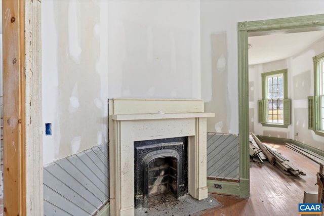 101 WEST ST, Louisa, VA 23093