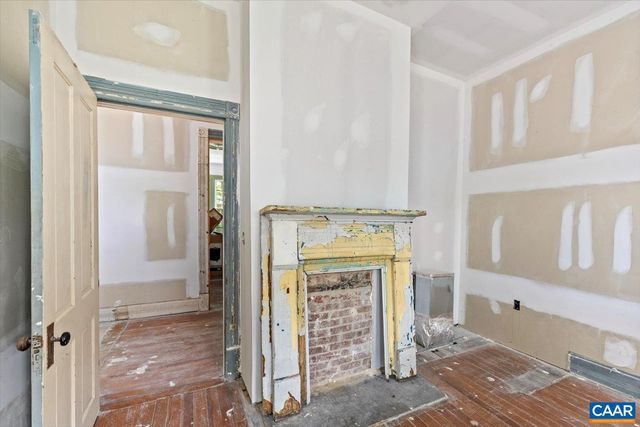 101 WEST ST, Louisa, VA 23093