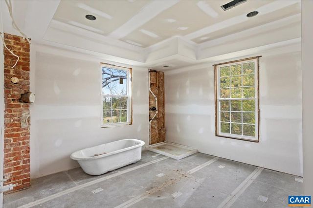 101 WEST ST, Louisa, VA 23093