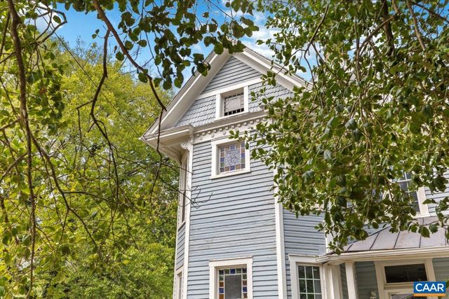 101 WEST ST, Louisa, VA 23093