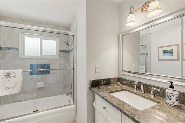 1784 Wavecrest CT, Marco Island, FL 34145