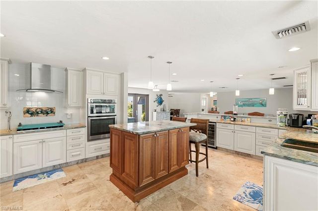 1784 Wavecrest CT, Marco Island, FL 34145