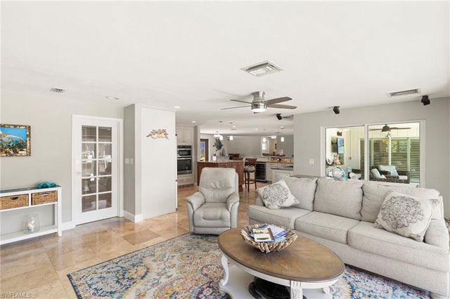 1784 Wavecrest CT, Marco Island, FL 34145