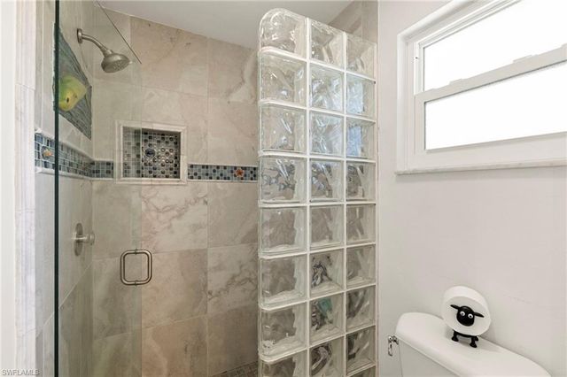 1784 Wavecrest CT, Marco Island, FL 34145