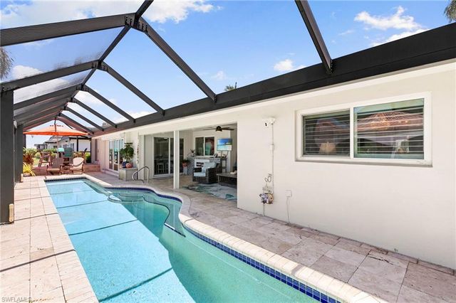 1784 Wavecrest CT, Marco Island, FL 34145