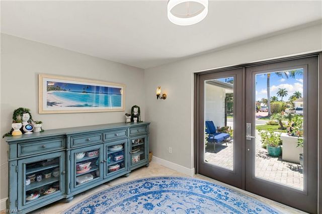 1784 Wavecrest CT, Marco Island, FL 34145