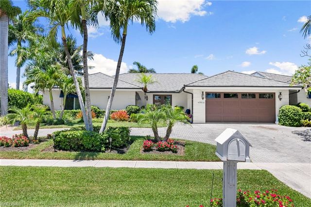 1784 Wavecrest CT, Marco Island, FL 34145