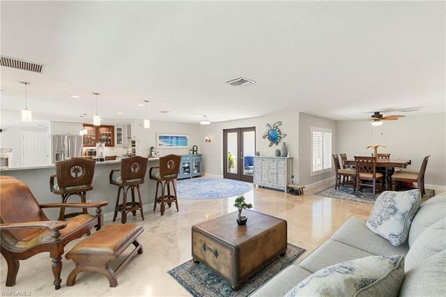 1784 Wavecrest CT, Marco Island, FL 34145