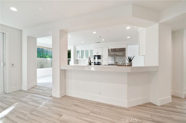24868 Paseo Primario, Calabasas, CA 91302