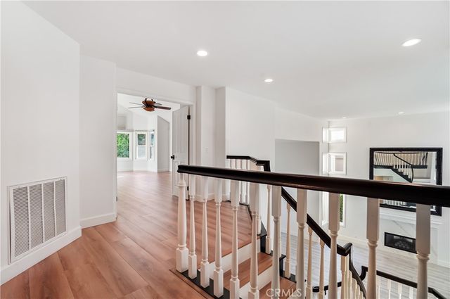 24868 Paseo Primario, Calabasas, CA 91302