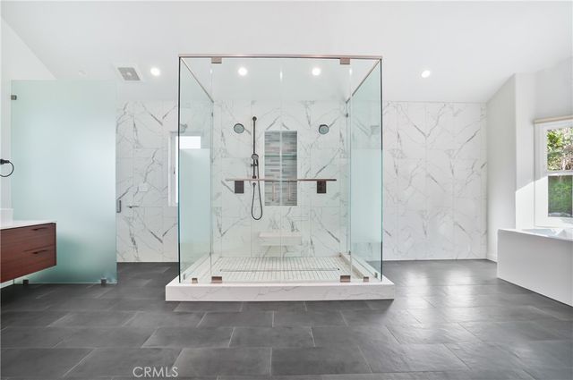 24868 Paseo Primario, Calabasas, CA 91302